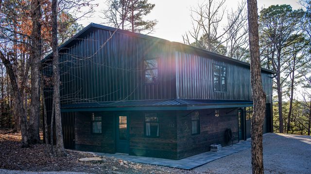 153 Passion Play Road, Eureka Springs, AR 72632