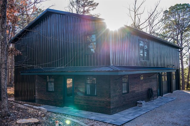 153 Passion Play Road, Eureka Springs, AR 72632