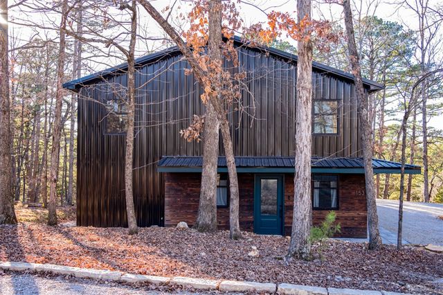 153 Passion Play Road, Eureka Springs, AR 72632