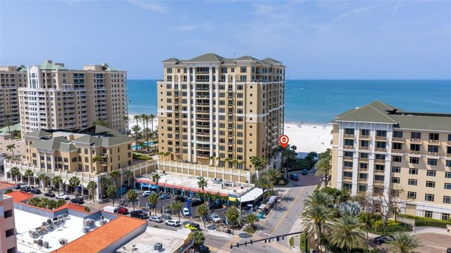 11 BAYMONT STREET 302, Clearwater Beach, FL 33767