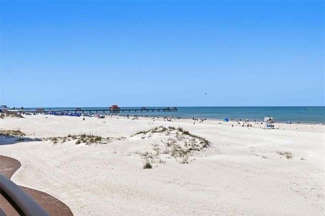 11 BAYMONT STREET 302, Clearwater Beach, FL 33767