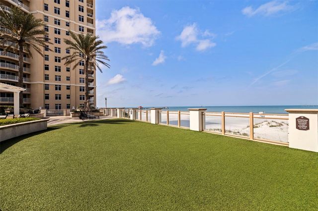 11 BAYMONT STREET 302, Clearwater Beach, FL 33767