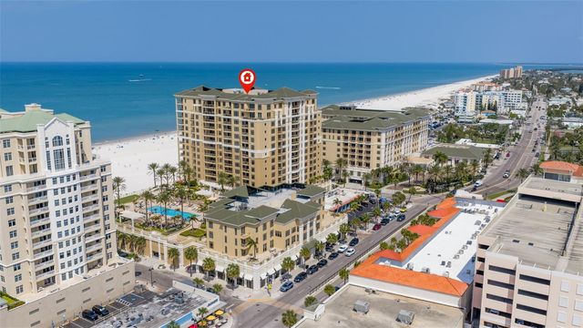 11 BAYMONT STREET 302, Clearwater Beach, FL 33767