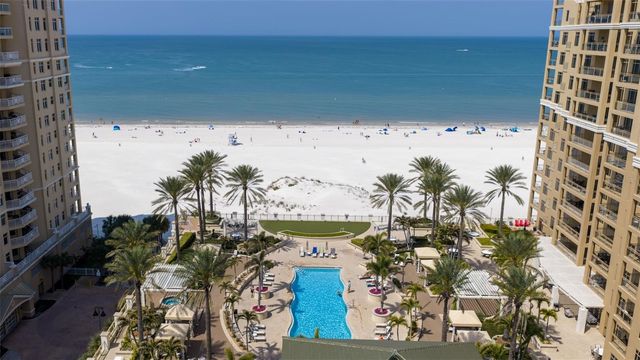 11 BAYMONT STREET 302, Clearwater Beach, FL 33767