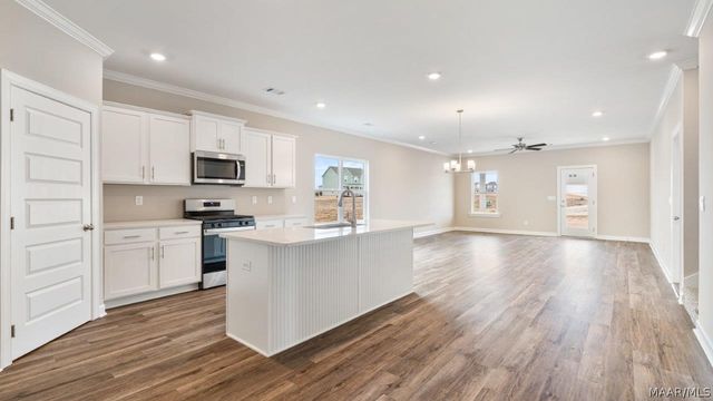 1724 Windsor Hill Lane, Montgomery, AL 36106
