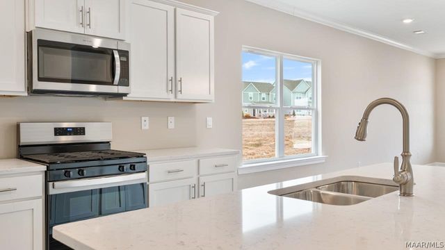 1724 Windsor Hill Lane, Montgomery, AL 36106