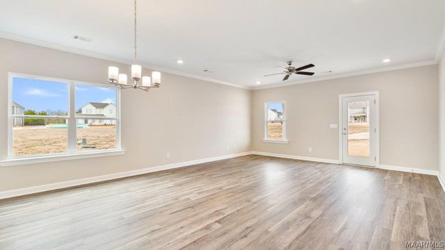 1724 Windsor Hill Lane, Montgomery, AL 36106