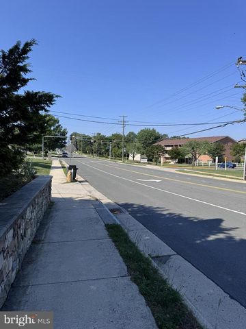 3621 JERMANTOWN RD, Fairfax, VA 22030