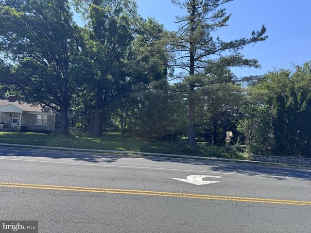 3621 JERMANTOWN RD, Fairfax, VA 22030