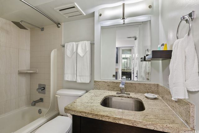 445 Seaside Avenue 2512, Honolulu, HI 96815