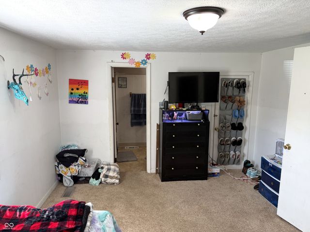 114 E Green Street, Waveland, IN 47989