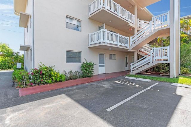 2647 Garden Drive 101, Lake Worth, FL 33461