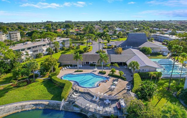 2647 Garden Drive 101, Lake Worth, FL 33461