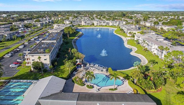 2647 Garden Drive 101, Lake Worth, FL 33461