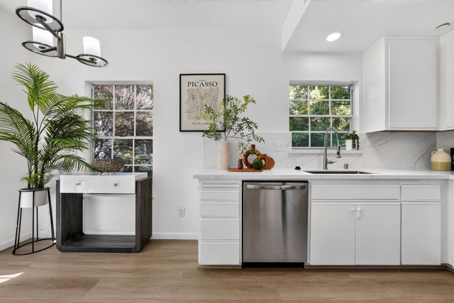964 Belmont Terrace 1, Sunnyvale, CA 94086