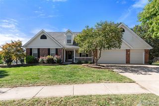 120 Glenallen Drive, St Peters, MO 63376