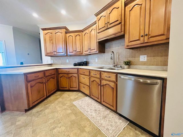 16293 Mooresville Road, Athens, AL 35613