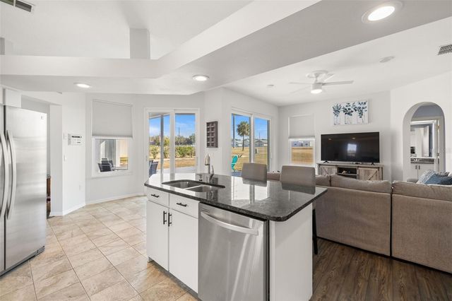 6140 SILVER OAKS DRIVE, Zephyrhills, FL 33542