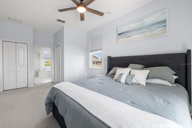 6140 SILVER OAKS DRIVE, Zephyrhills, FL 33542