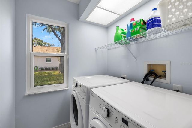 6140 SILVER OAKS DRIVE, Zephyrhills, FL 33542