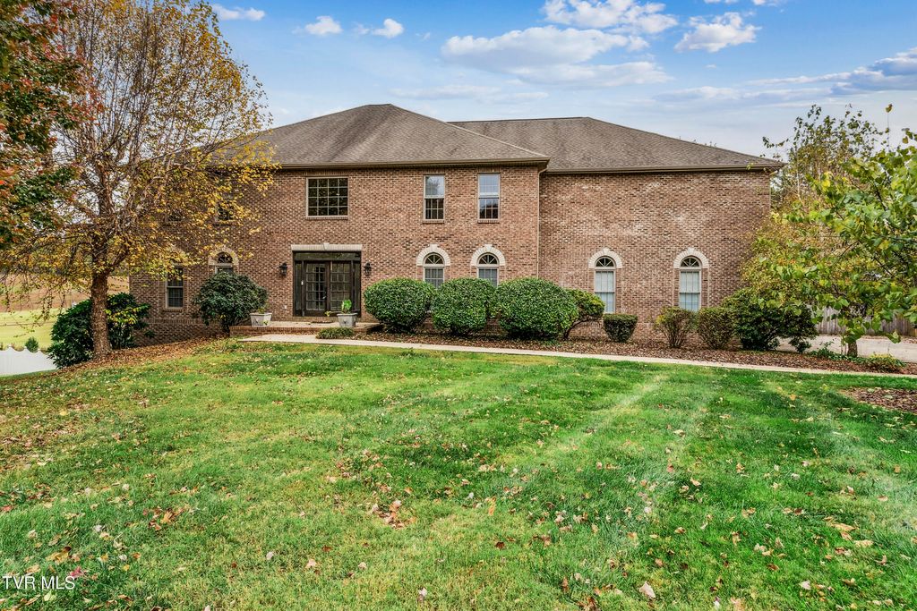 9 Carriage Court, Johnson City, TN 37604