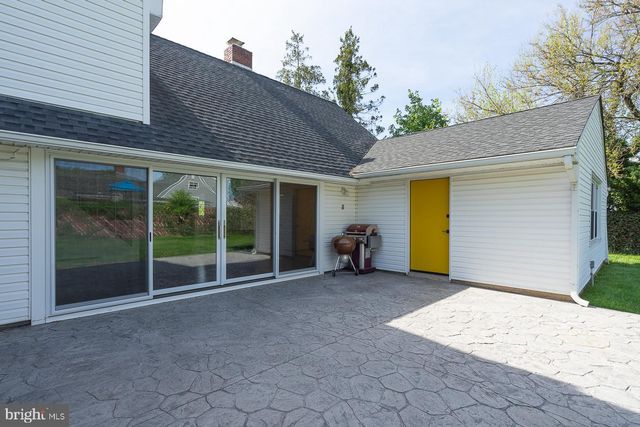 28 RUST HILL RD, Levittown, PA 19056