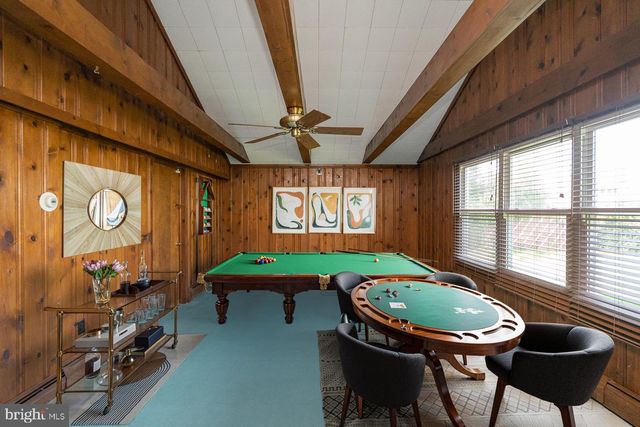 28 RUST HILL RD, Levittown, PA 19056