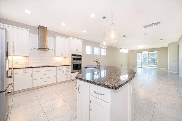 14123 LARKSPUR LAKE DRIVE, Winter Garden, FL 34787