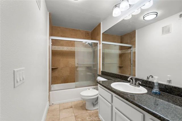 2275 Del Mar 207, Corona, CA 92882