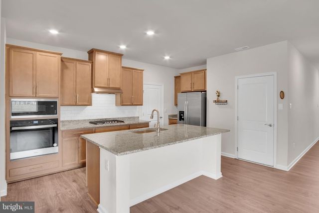 6 GRAND OVERLOOK DR, Gettysburg, PA 17325