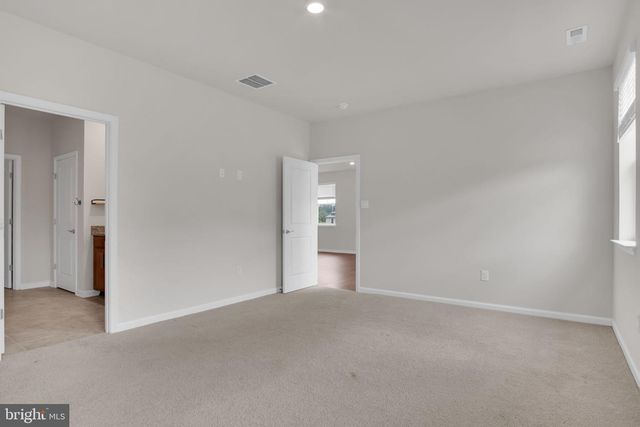 6 GRAND OVERLOOK DR, Gettysburg, PA 17325