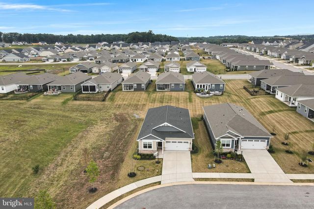 6 GRAND OVERLOOK DR, Gettysburg, PA 17325