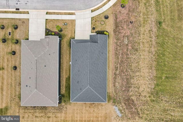 6 GRAND OVERLOOK DR, Gettysburg, PA 17325