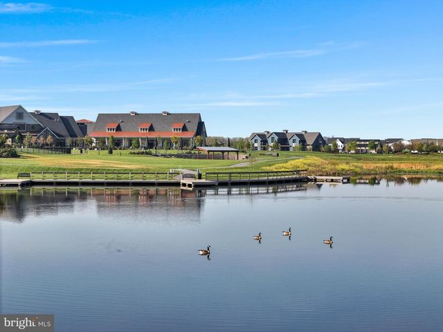 6 GRAND OVERLOOK DR, Gettysburg, PA 17325
