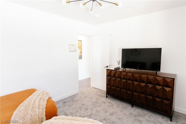 1305 South 16th Street, Las Vegas, NV 89104