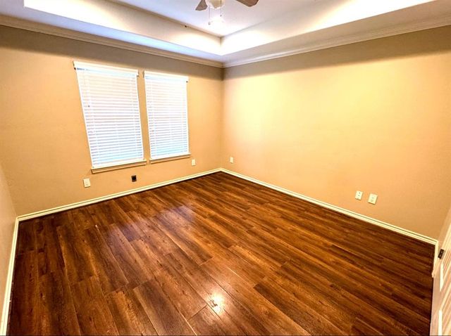 587 Stockton, East Bernard, TX 77435