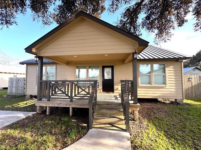 587 Stockton, East Bernard, TX 77435