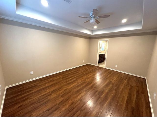 587 Stockton, East Bernard, TX 77435