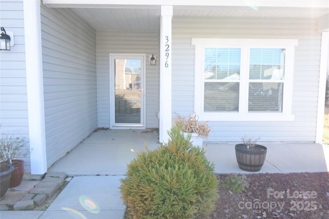 3296 Saddlebrook Drive, Midland, NC 28107