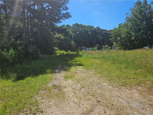 2539 Locust Grove Road, Griffin, GA 30223