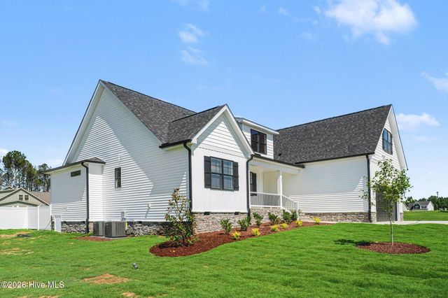95 Howell Farm Drive, Selma, NC 27576