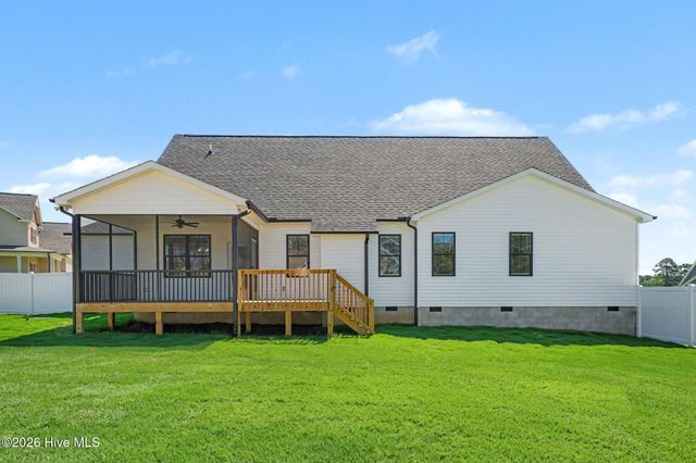 95 Howell Farm Drive, Selma, NC 27576