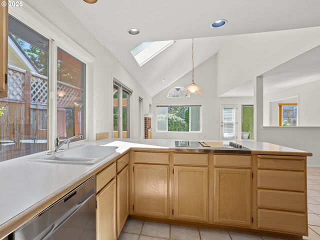 13807 Se 35TH St, Vancouver, WA 98683