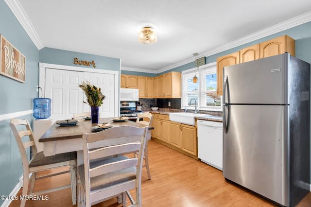 219 Beachwood Boulevard, Beachwood, NJ 08722
