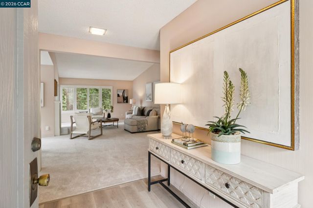 2075 Cactus Ct 1, Walnut Creek, CA 94595