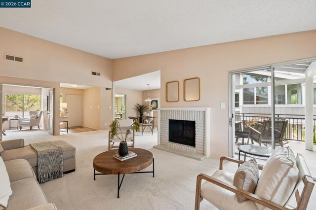 2075 Cactus Ct 1, Walnut Creek, CA 94595