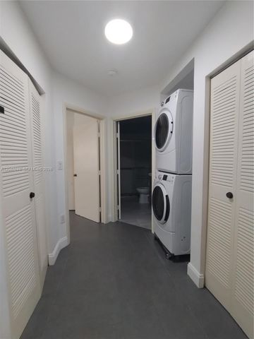 15509 N Miami Lakeway N 102, Miami Lakes, FL 33014
