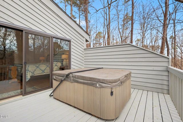 1423 Poinsett Drive, Chapel Hill, NC 27517