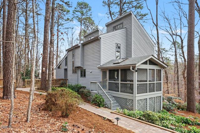 1423 Poinsett Drive, Chapel Hill, NC 27517
