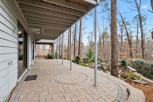 1423 Poinsett Drive, Chapel Hill, NC 27517